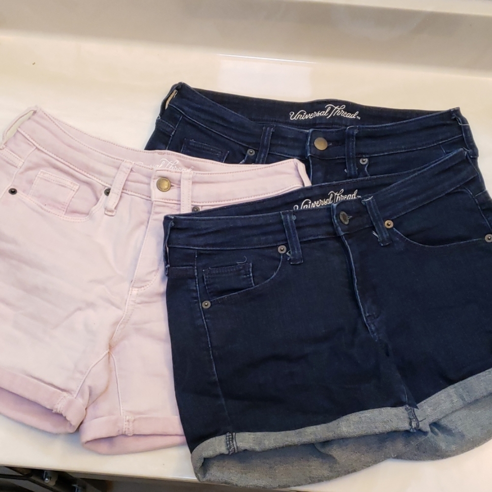 Universal Thread Shorts ( 3 Pair) - image 1